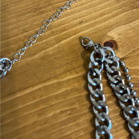 Vintage 1980  gothic style 3 tier chain with 2 crosses and a sword 16 inches - Picture 9 of 9